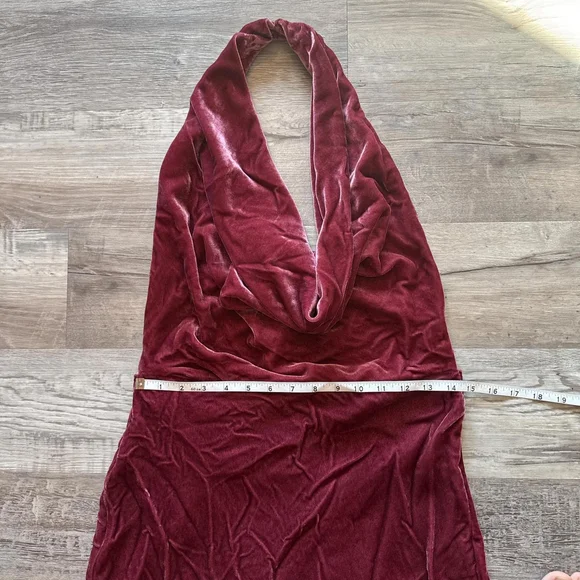 ZARA ELEGENCE VELVET OPEN BACK MIDI DRESS - SIZE S - BRAND NEW WITH TAG - Picture 3 of 8